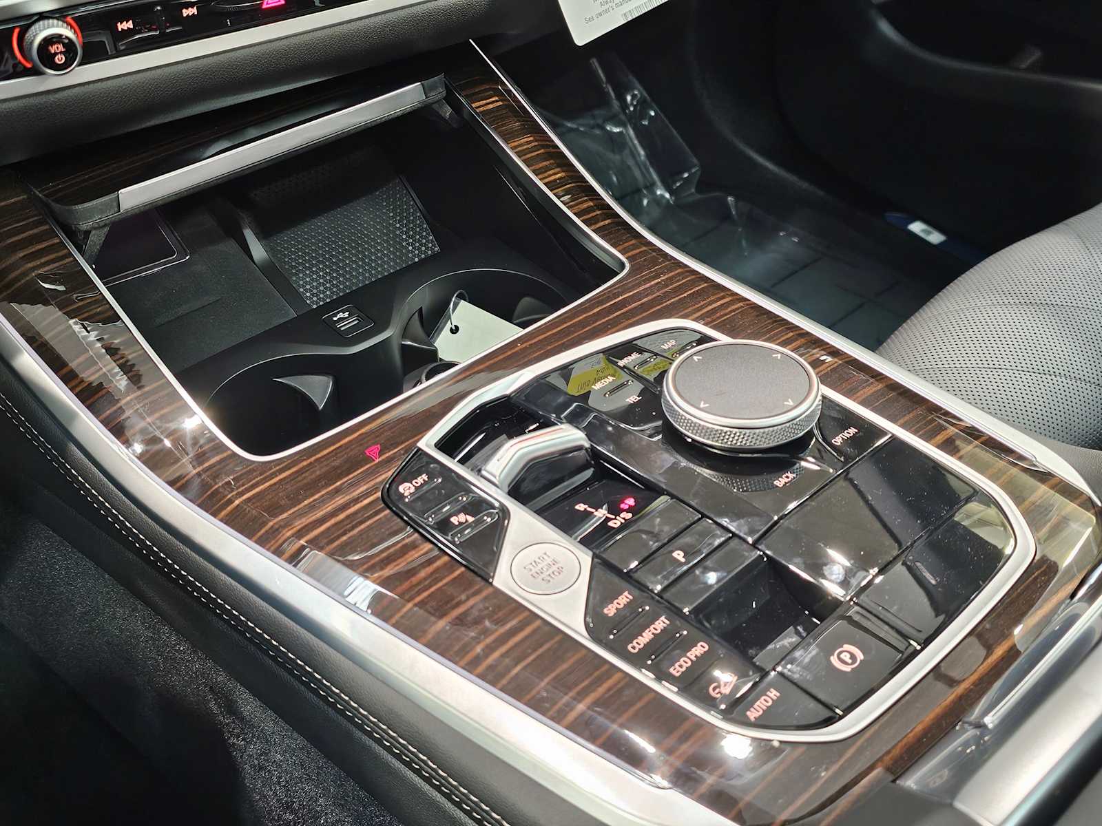 Thumbnail: 2026 BMW X5 - 17