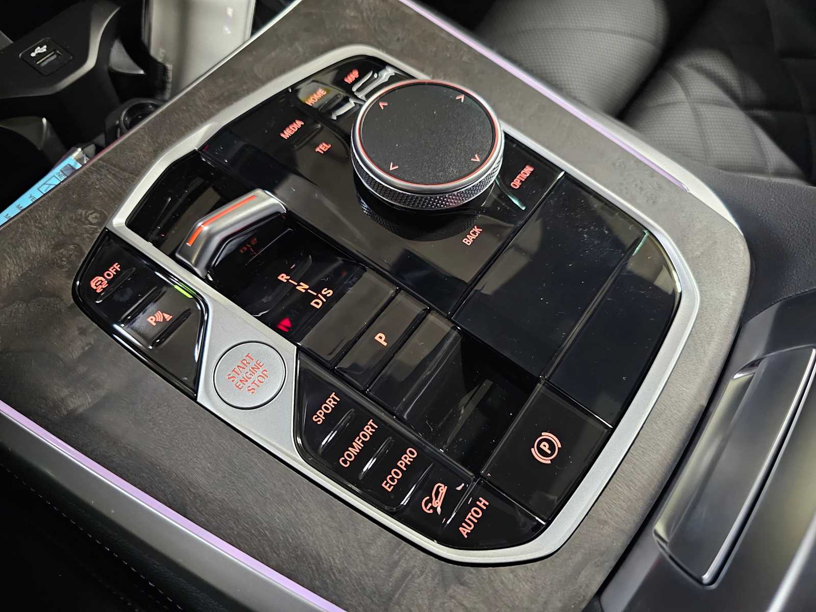Thumbnail: 2026 BMW X5 - 21