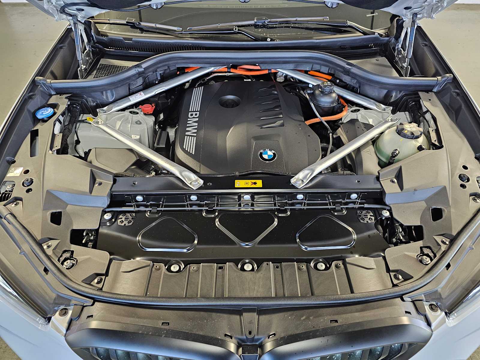 Thumbnail: 2026 BMW X5 - 9