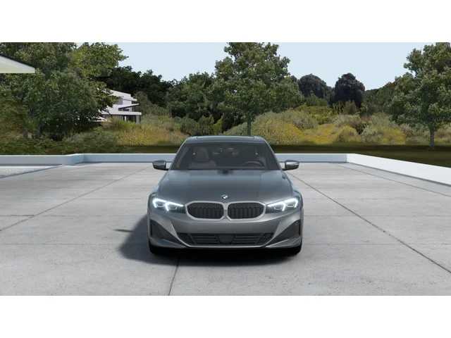 Thumbnail: 2026 BMW 3 Series - 3