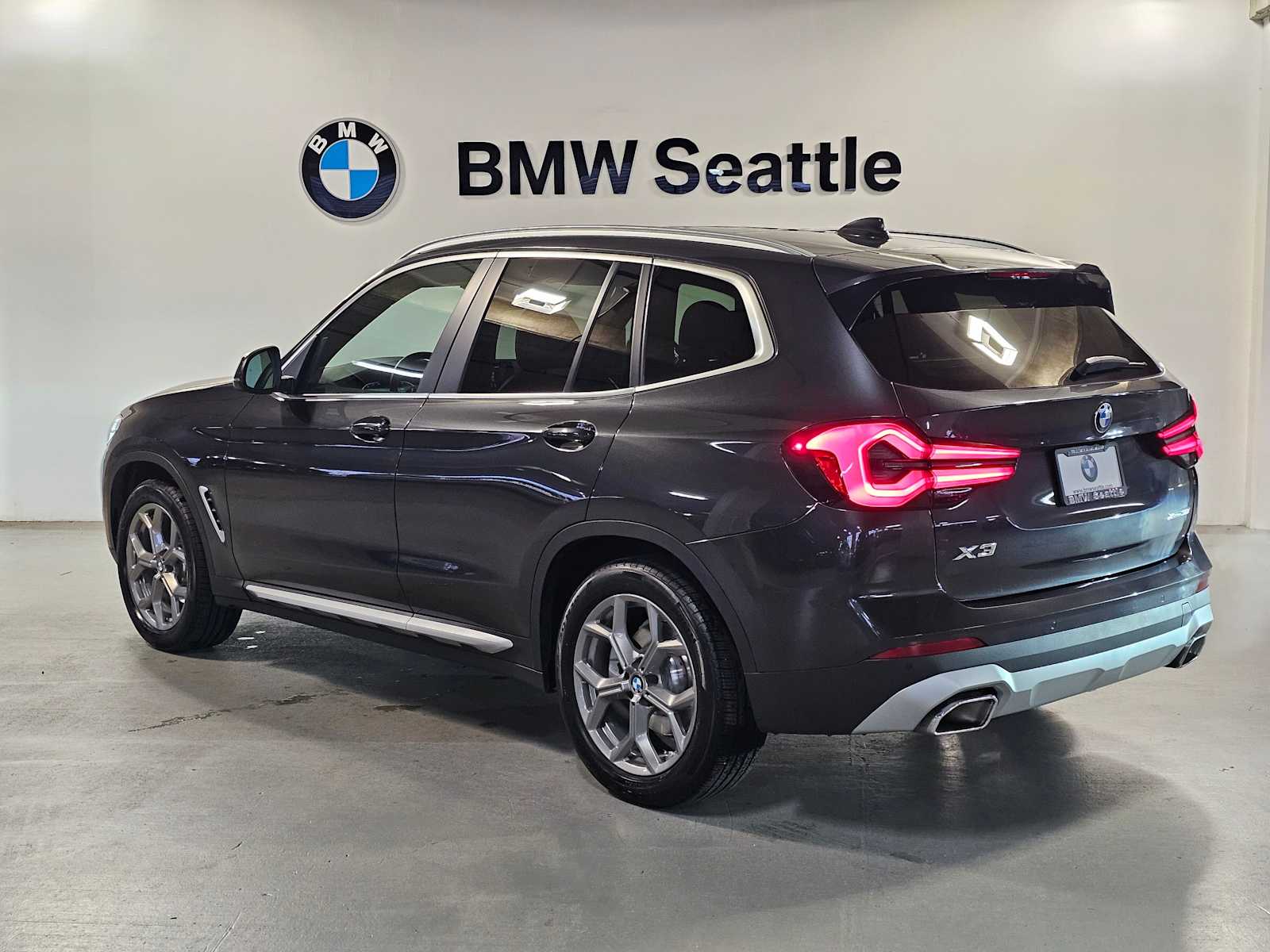 Thumbnail: 2023 BMW X3 - 4