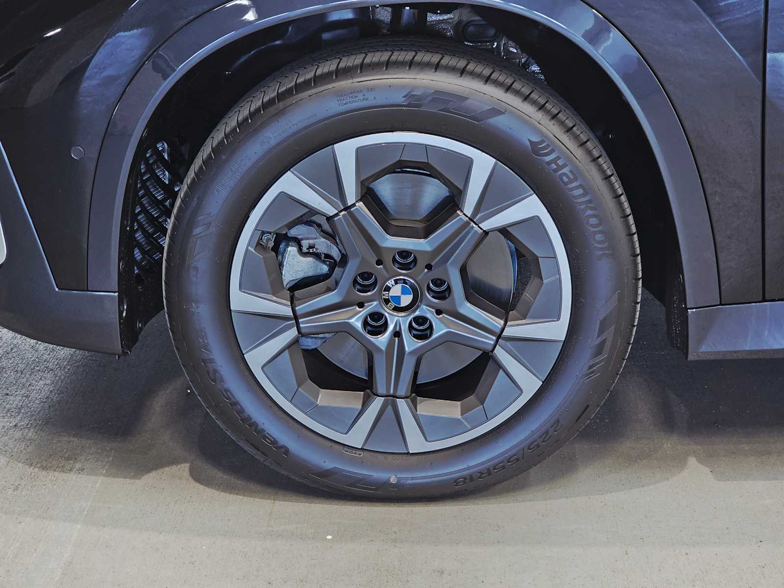 Thumbnail: 2025 BMW X1 - 8