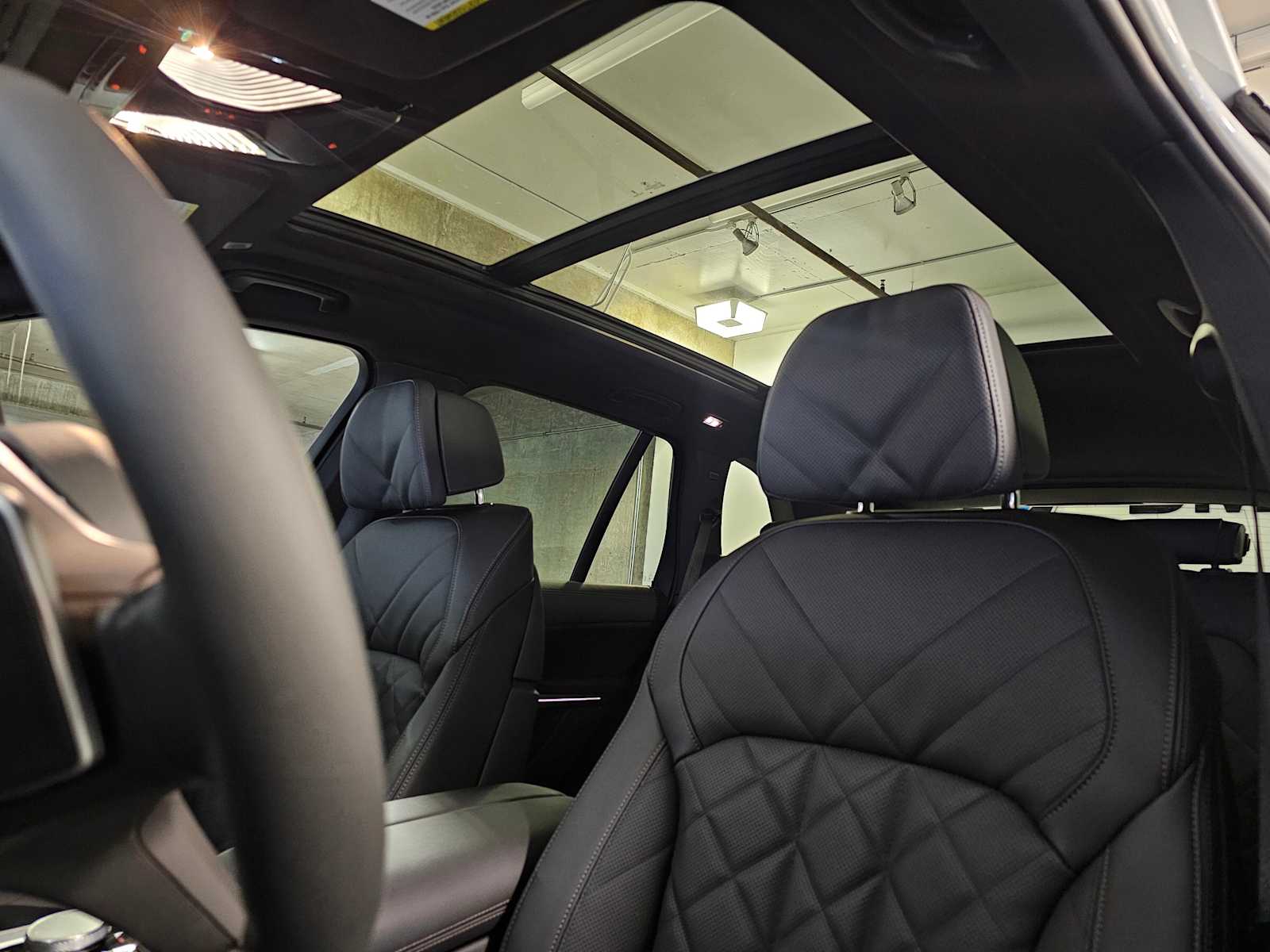 Thumbnail: 2026 BMW X5 - 34