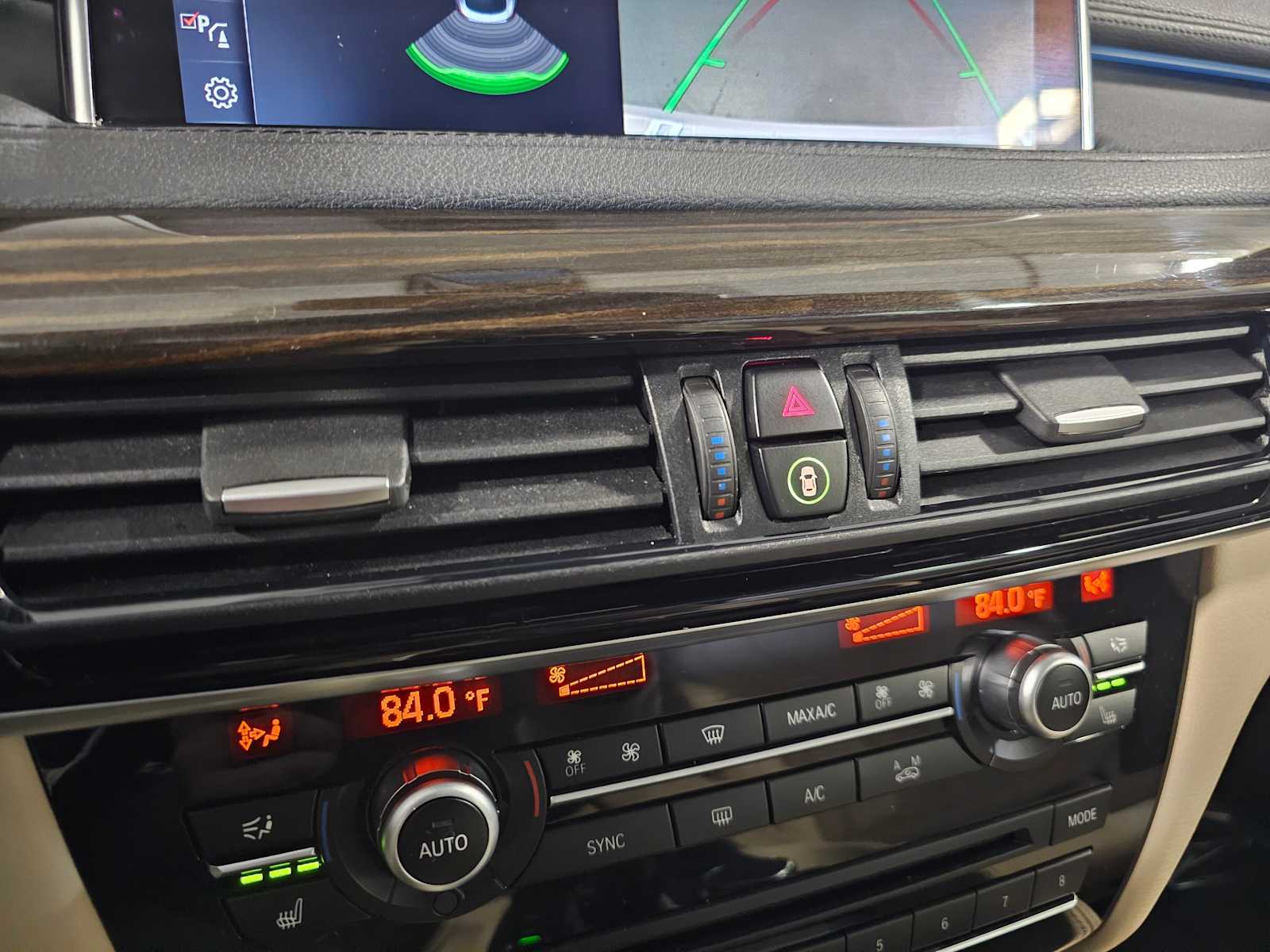 Thumbnail: 2019 BMW X6 - 17