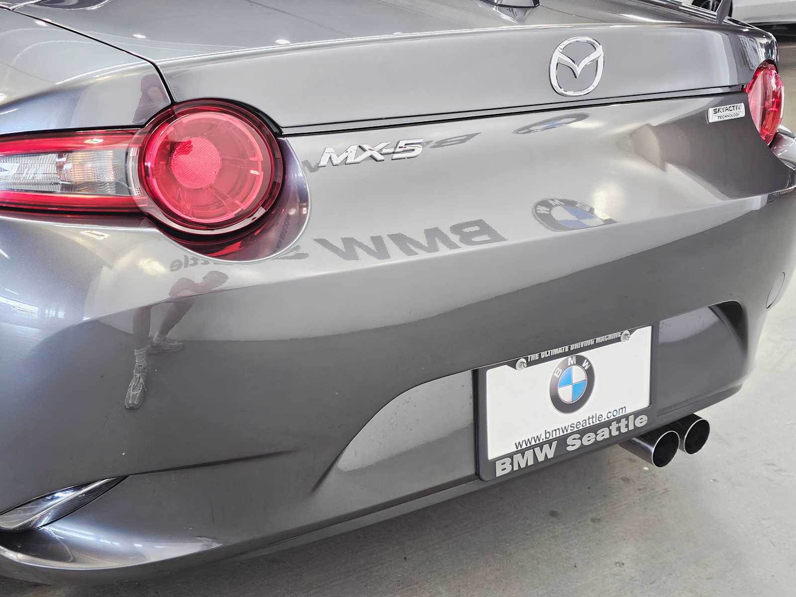 Thumbnail: 2017 Mazda MX-5 Miata - 6