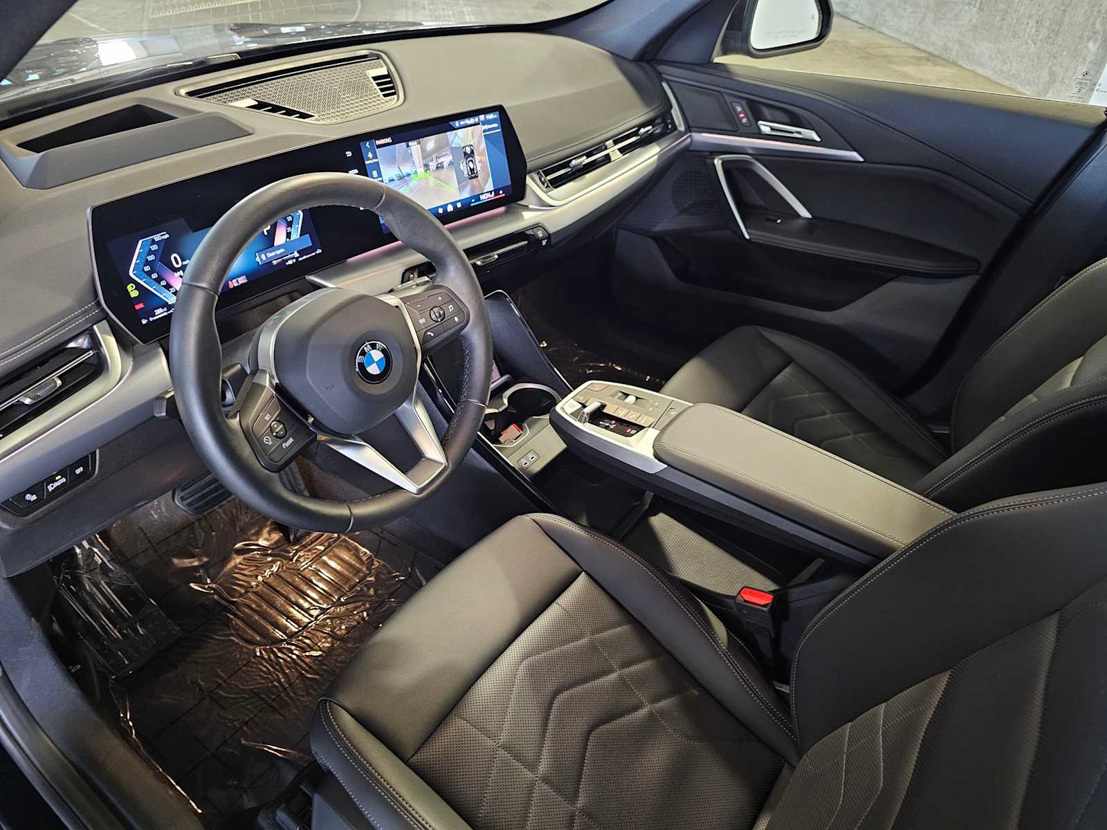 Thumbnail: 2025 BMW X1 - 2