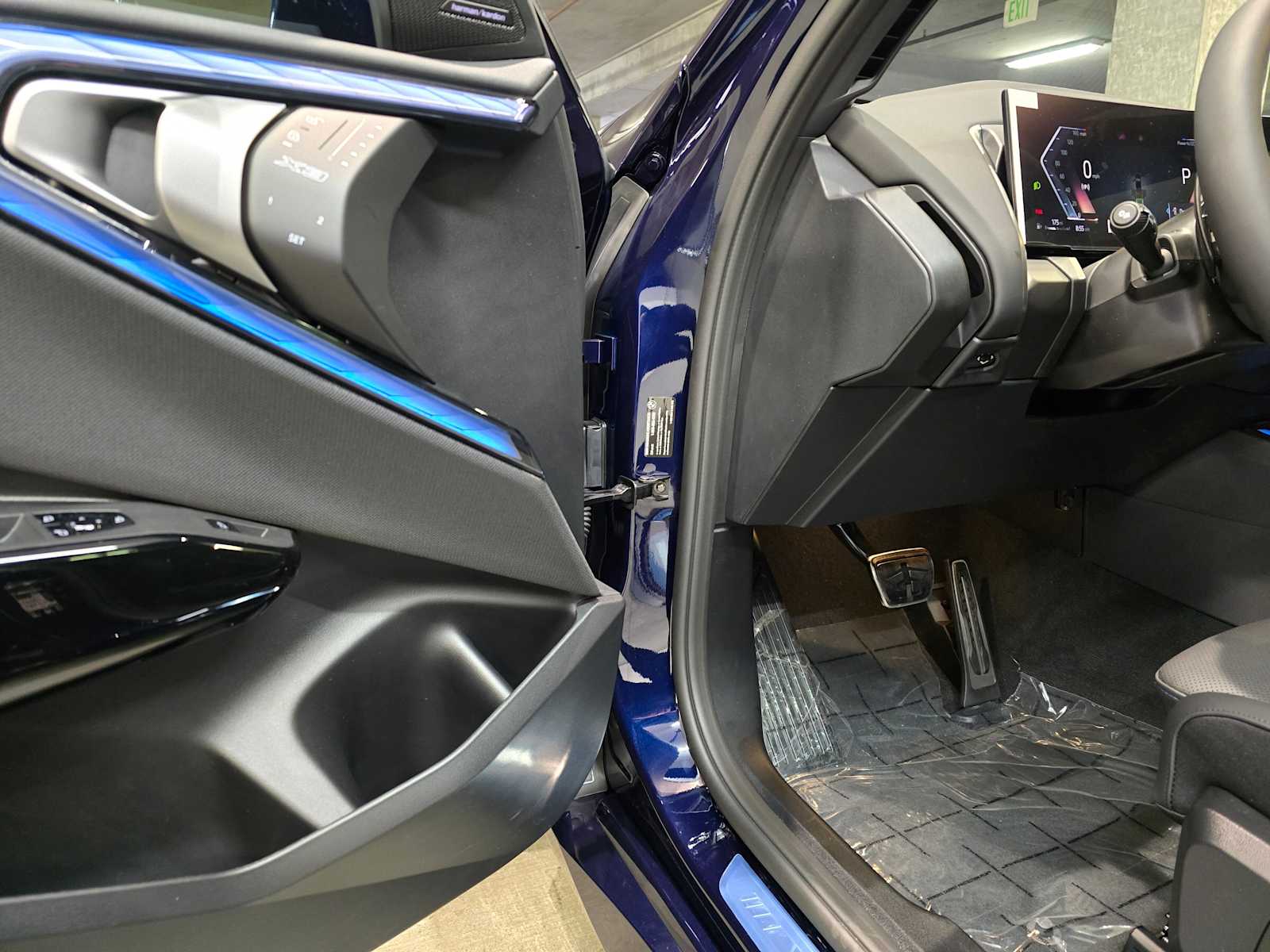 Thumbnail: 2026 BMW X3 - 23