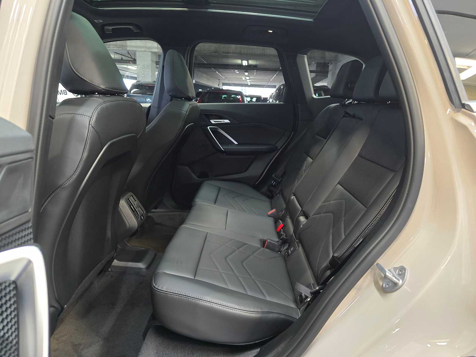 Thumbnail: 2026 BMW X1 - 24