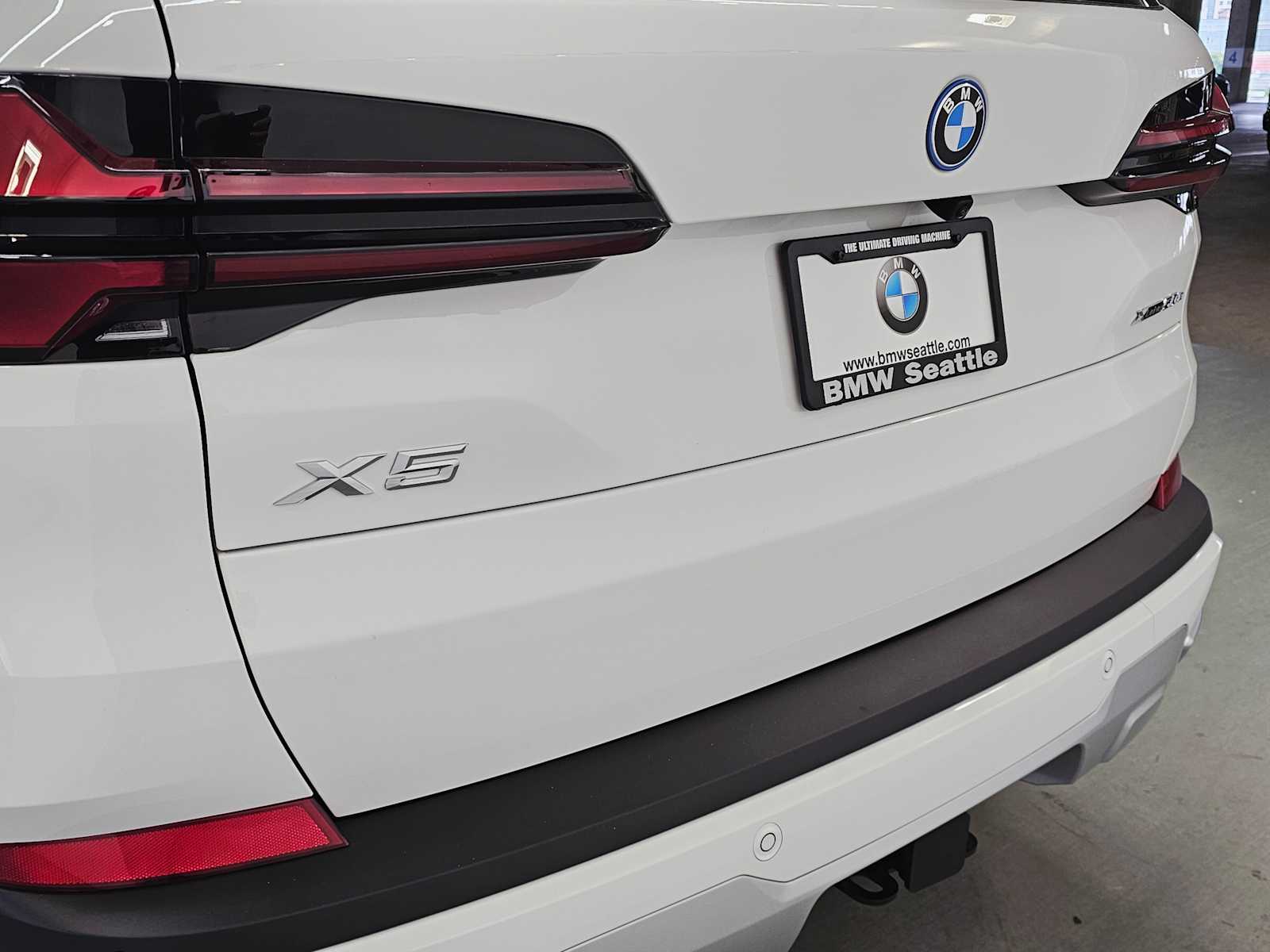 Thumbnail: 2026 BMW X5 - 7