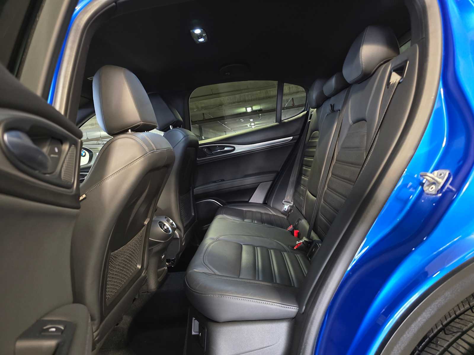 Thumbnail: 2018 Alfa Romeo Stelvio - 27