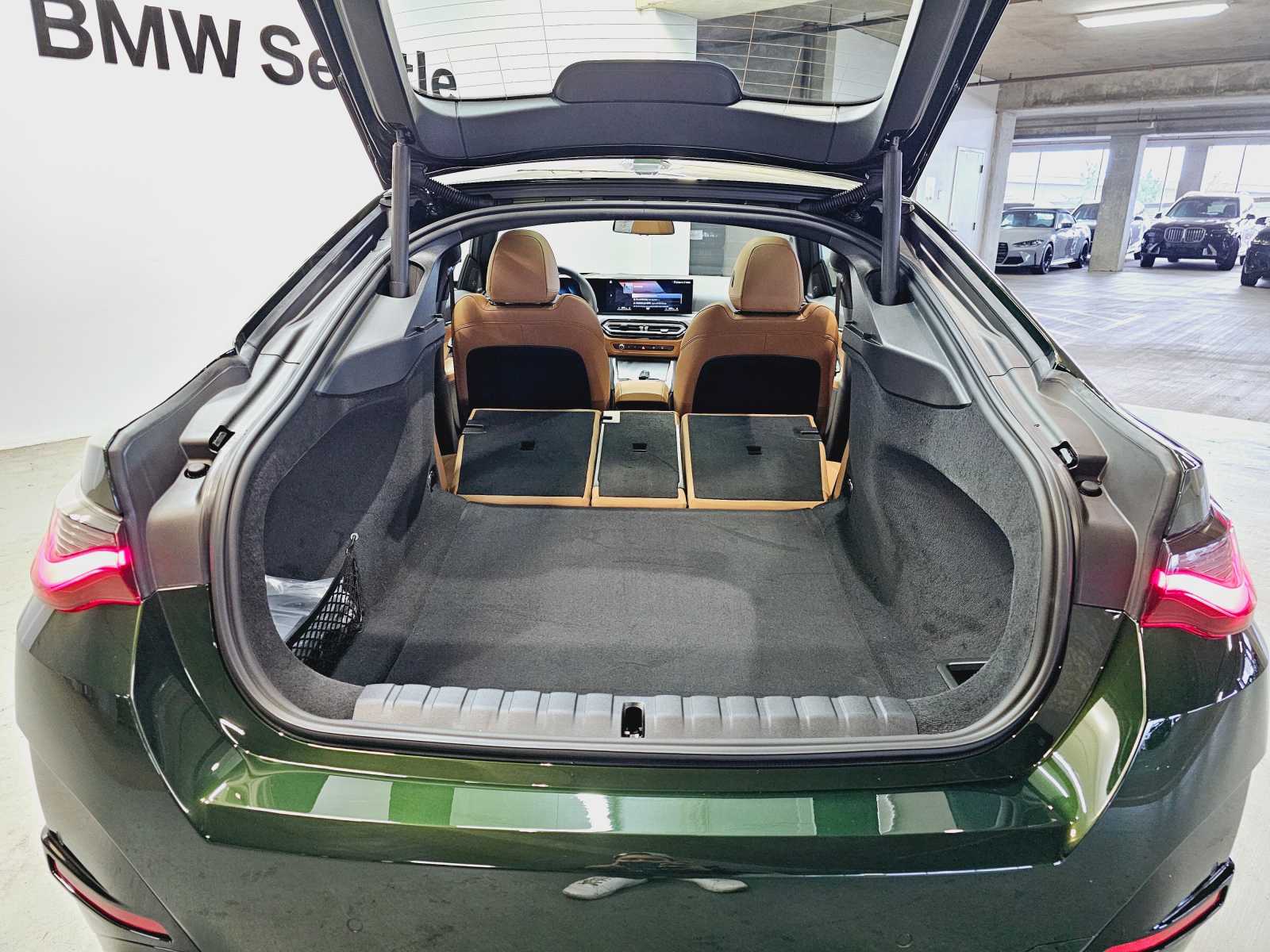 Thumbnail: 2024 BMW 4 Series - 34