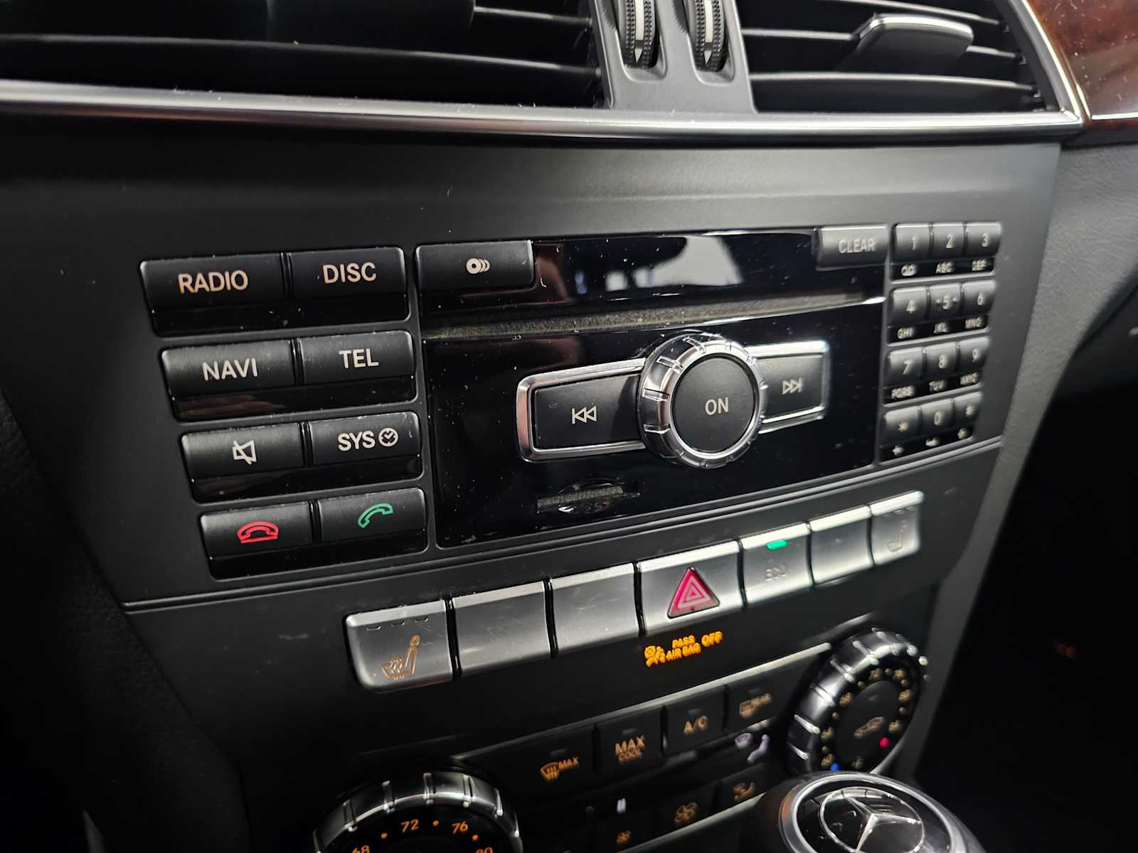 Thumbnail: 2013 Mercedes-Benz C-Class - 17