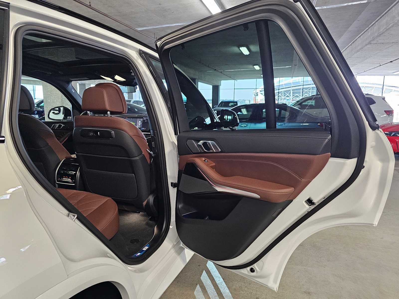 Thumbnail: 2026 BMW X5 - 37