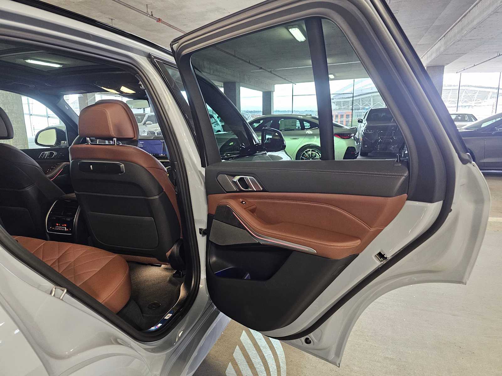 Thumbnail: 2026 BMW X5 - 35