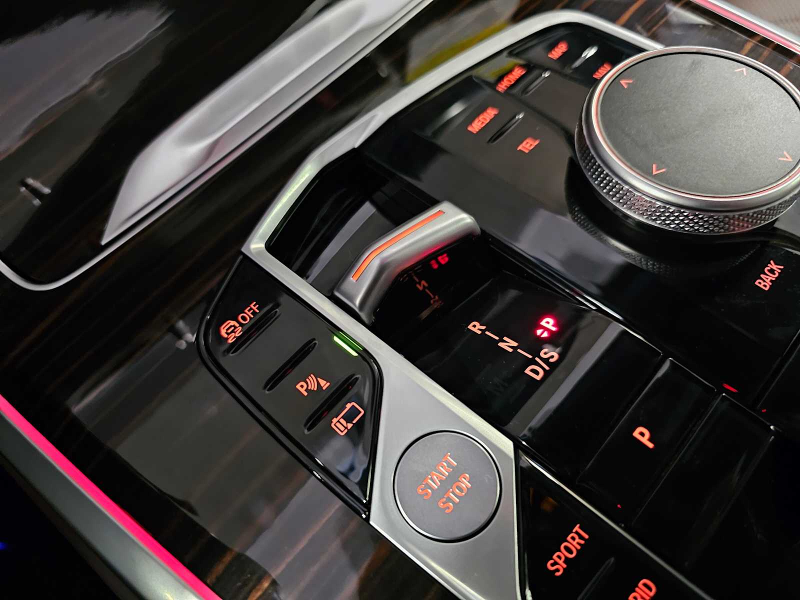 Thumbnail: 2026 BMW X5 - 25