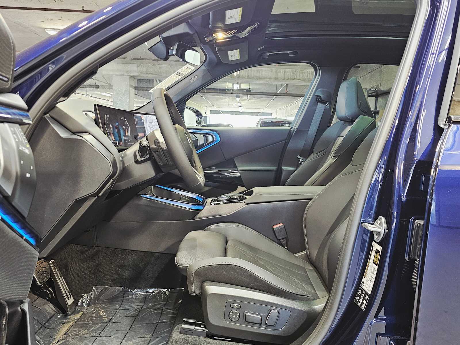 Thumbnail: 2026 BMW X3 - 23