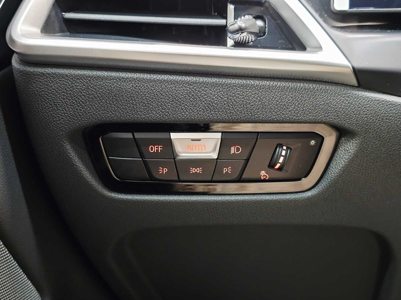 Thumbnail: 2026 BMW 4 Series - 22