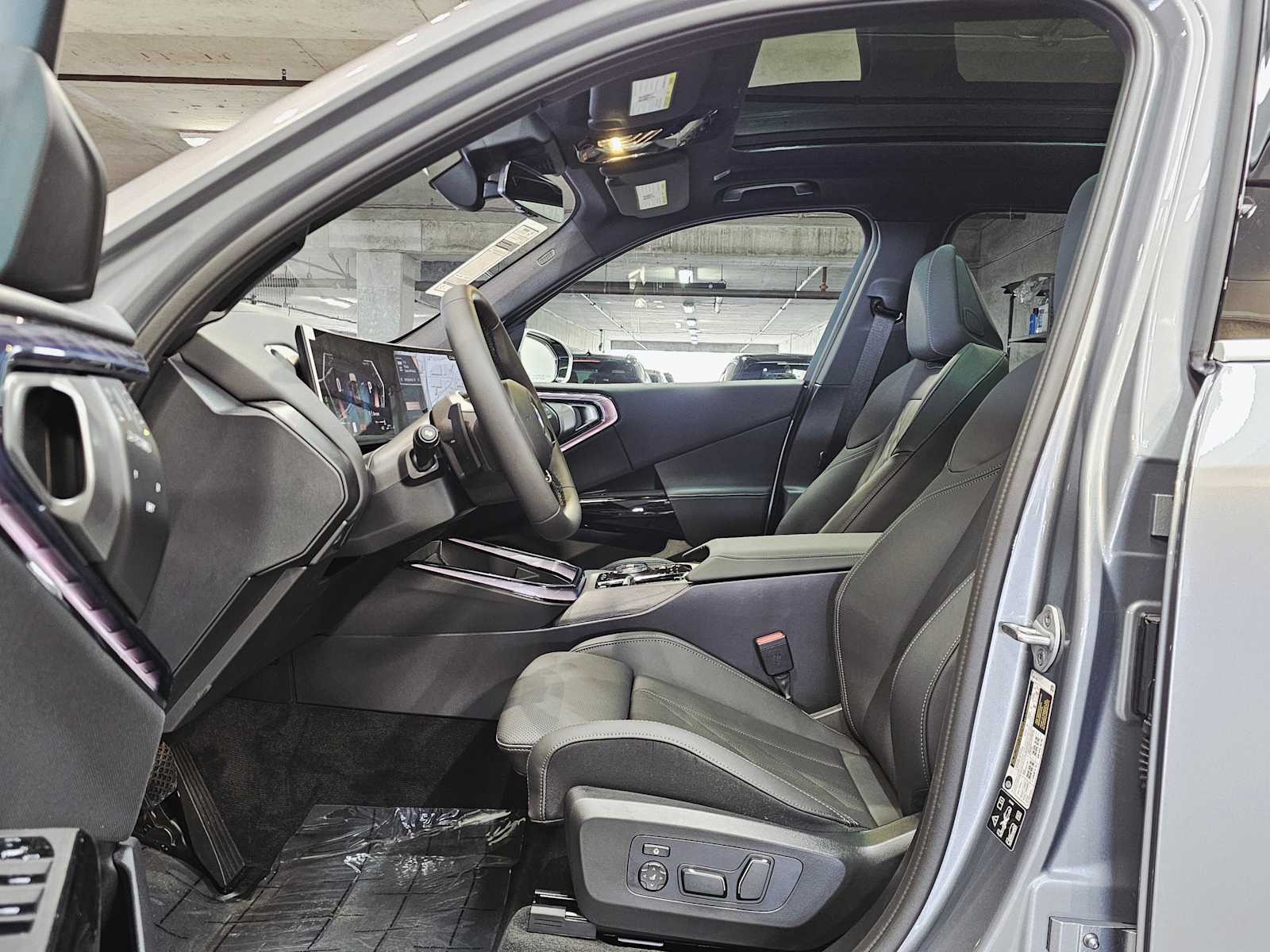 Thumbnail: 2026 BMW X3 - 23