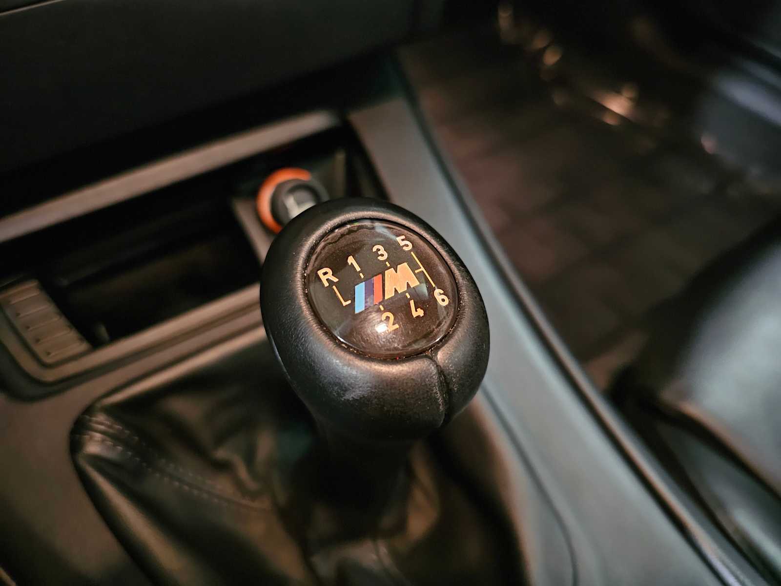 Thumbnail: 2011 BMW M3 - 26