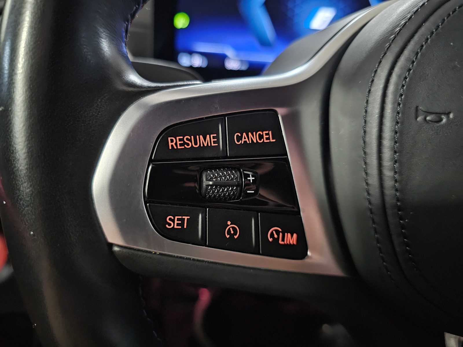 Thumbnail: 2023 BMW i4 - 21