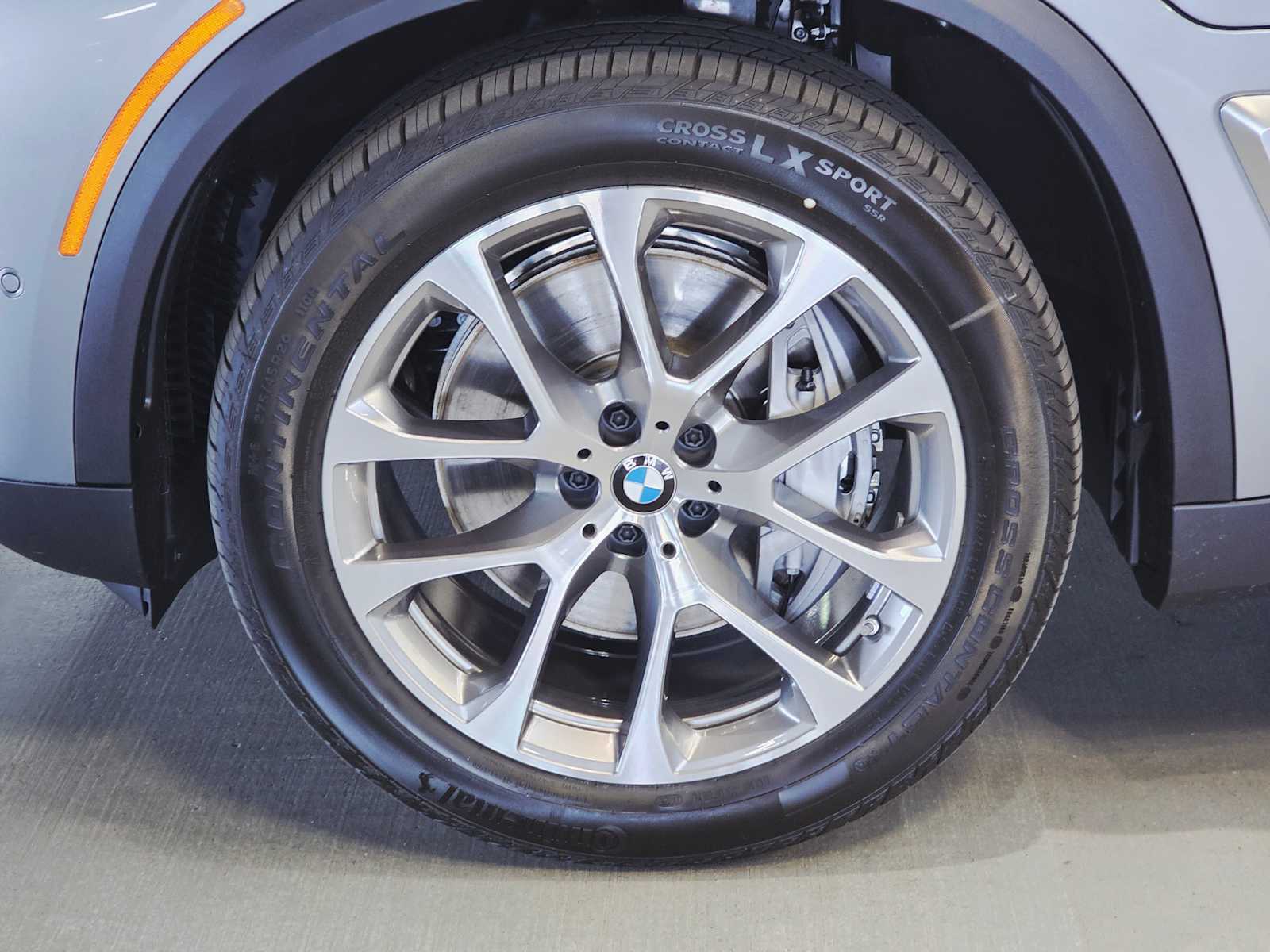 Thumbnail: 2026 BMW X5 - 8