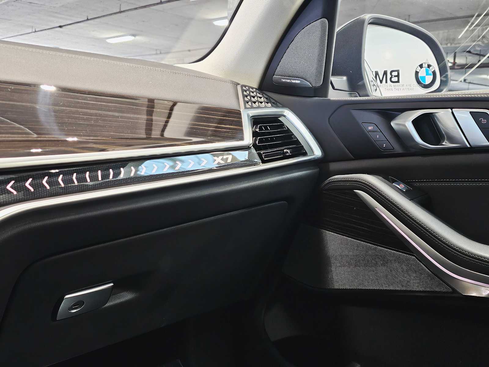 Thumbnail: 2024 BMW X7 - 20