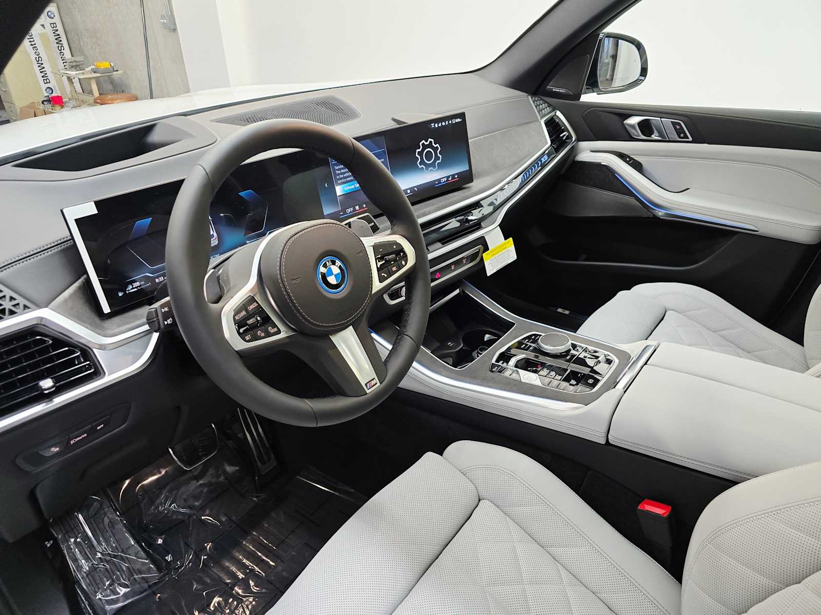 Thumbnail: 2026 BMW X5 - 2