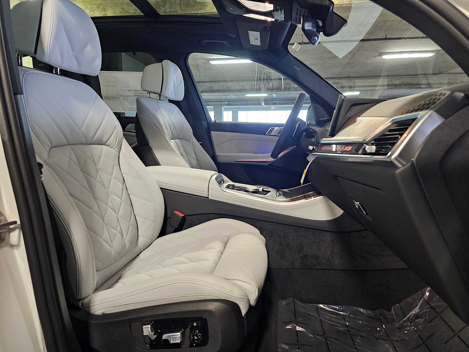 Thumbnail: 2026 BMW X5 - 41