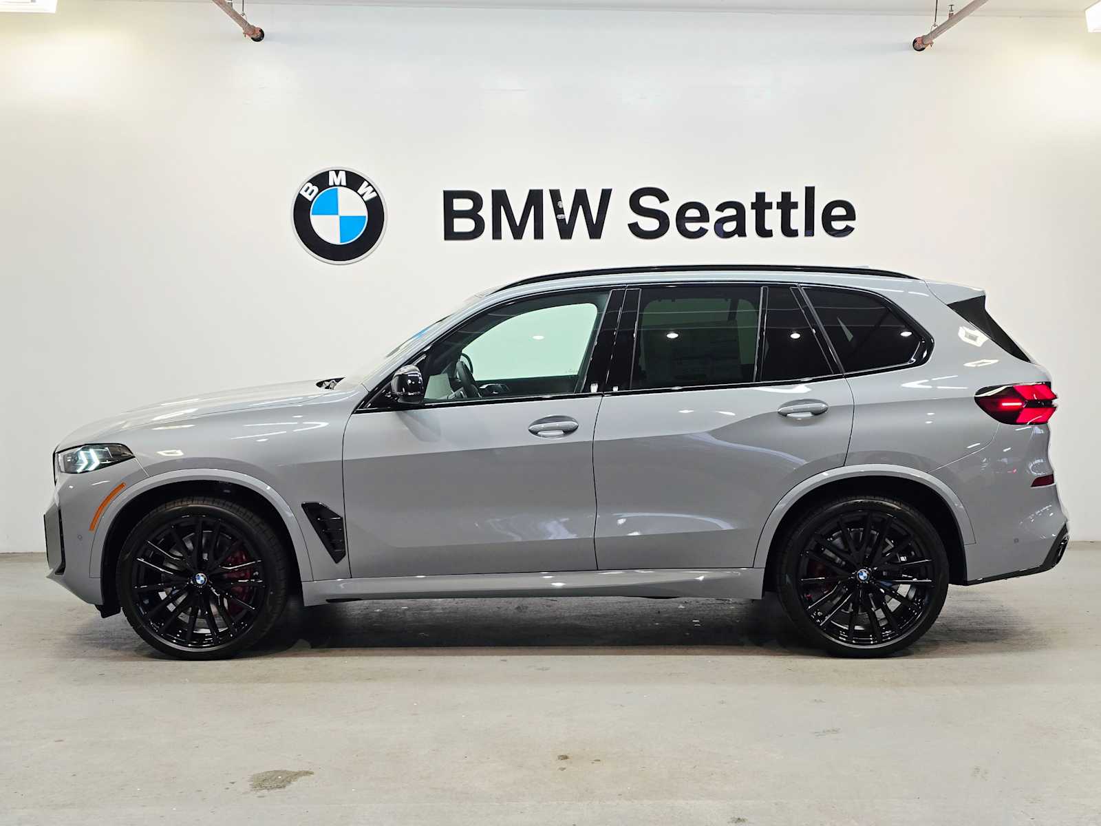 Thumbnail: 2026 BMW X5 - 3