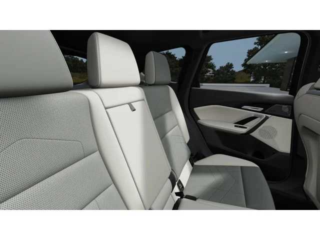 Thumbnail: 2026 BMW X1 - 12