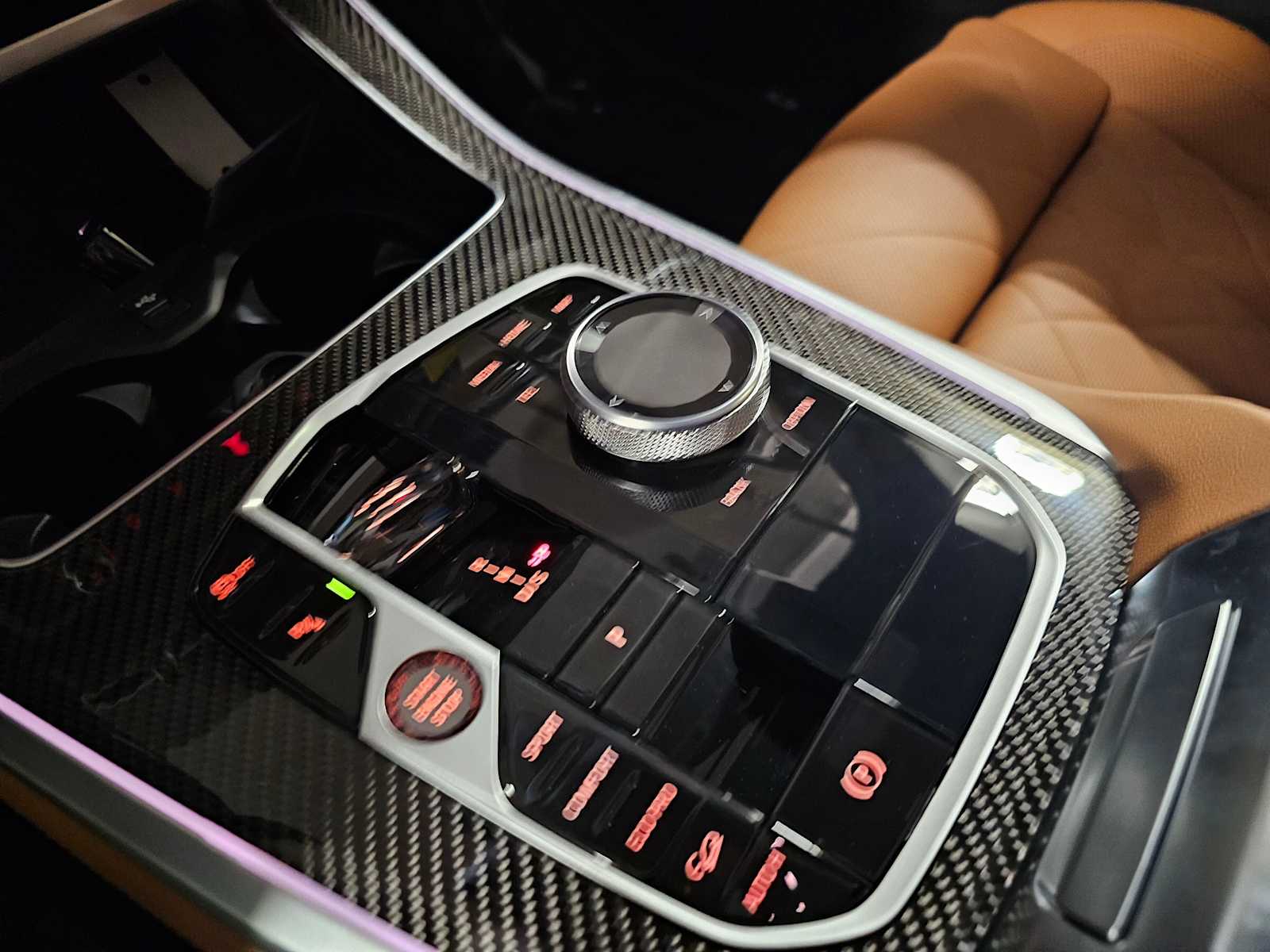 Thumbnail: 2026 BMW X5 - 21