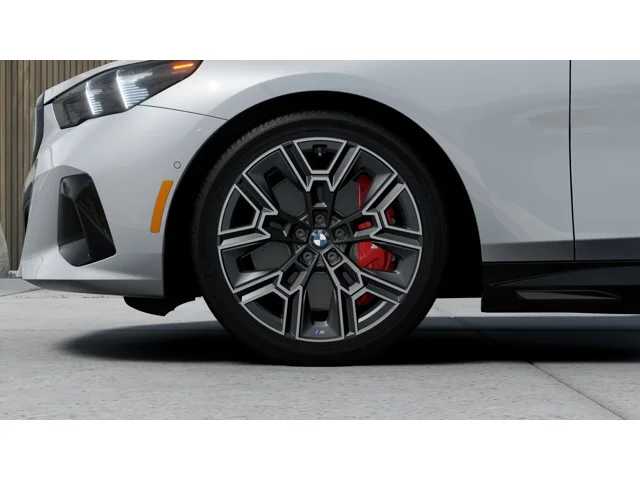 Thumbnail: 2027 BMW i5 - 7