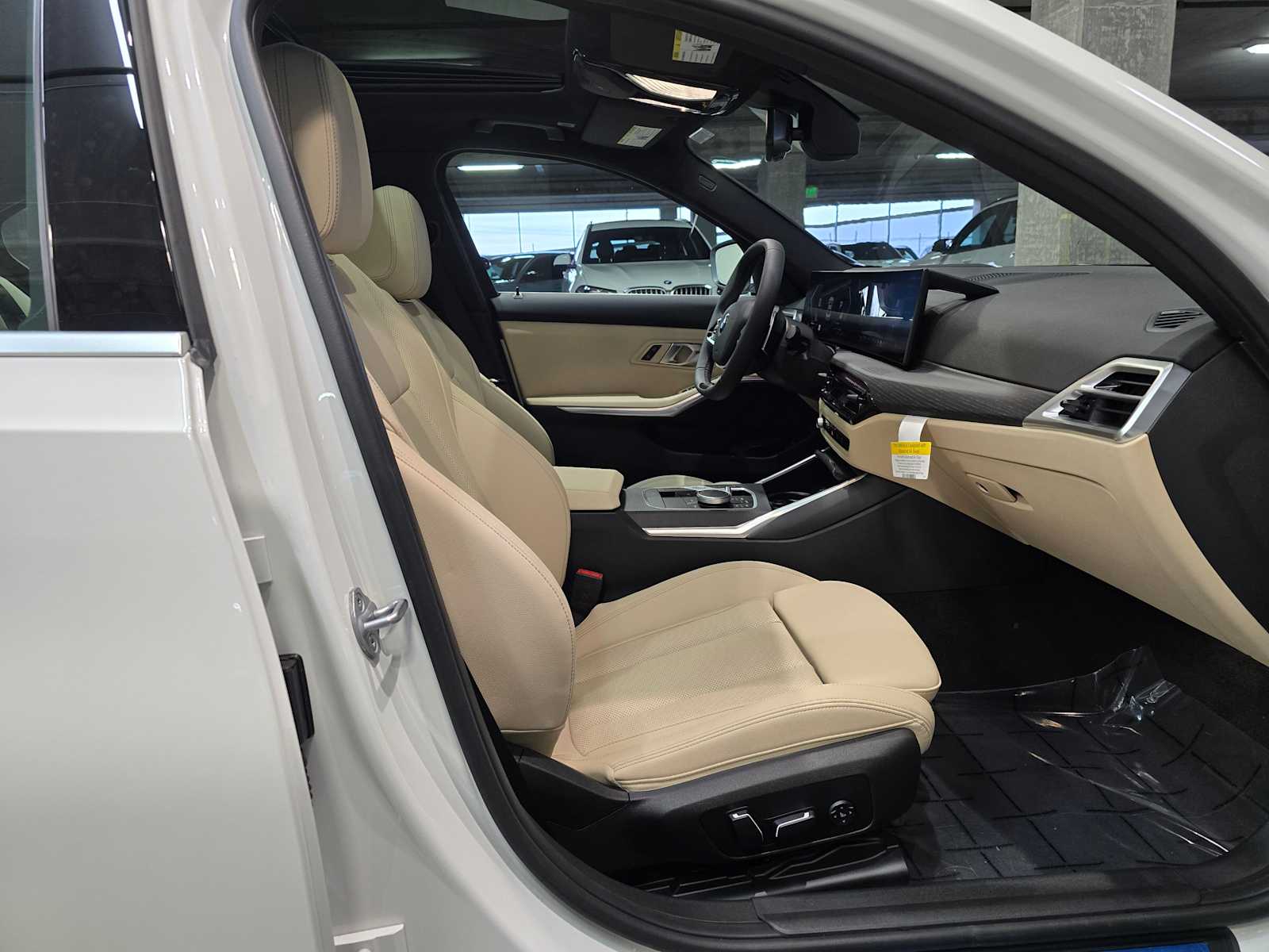 Thumbnail: 2026 BMW 3 Series - 33