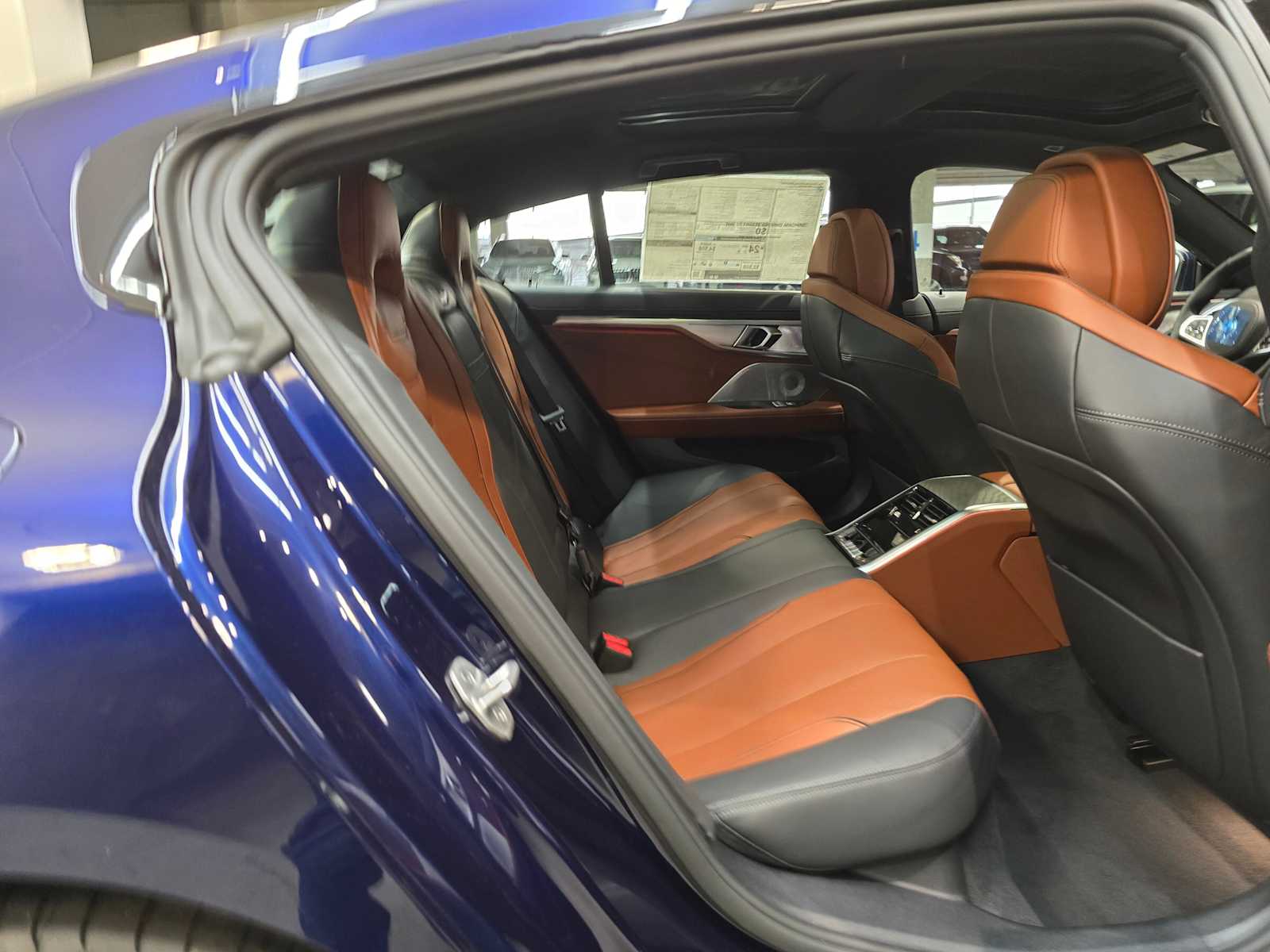 Thumbnail: 2026 BMW 8 Series - 30