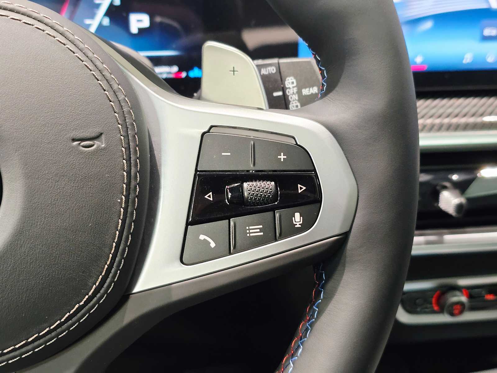 Thumbnail: 2026 BMW X7 - 18