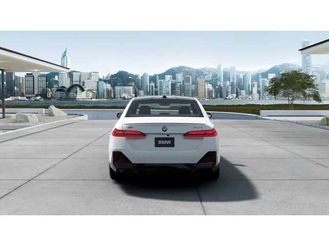 Thumbnail: 2027 BMW 5 Series - 5