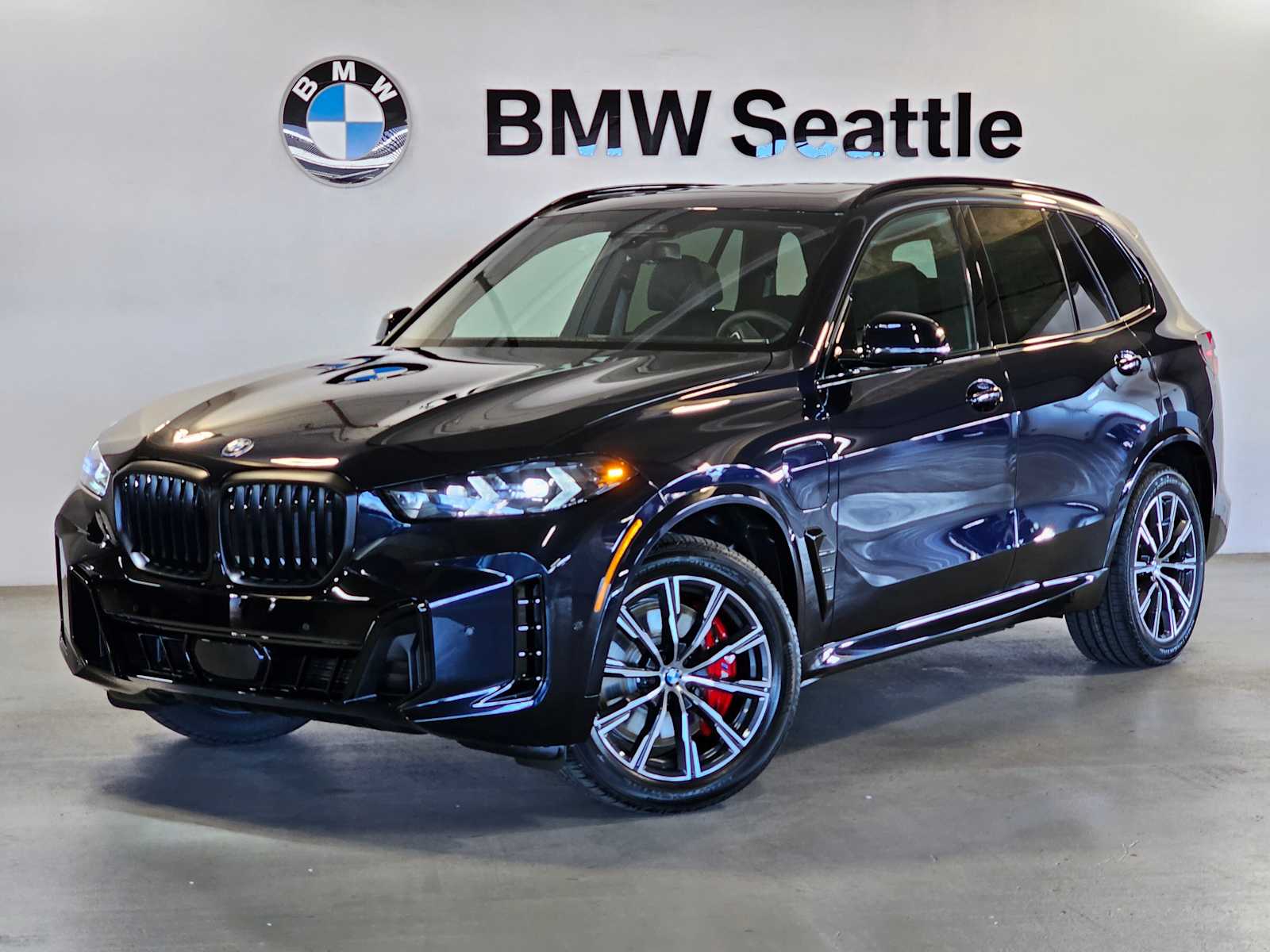 Thumbnail: 2026 BMW X5 - 1