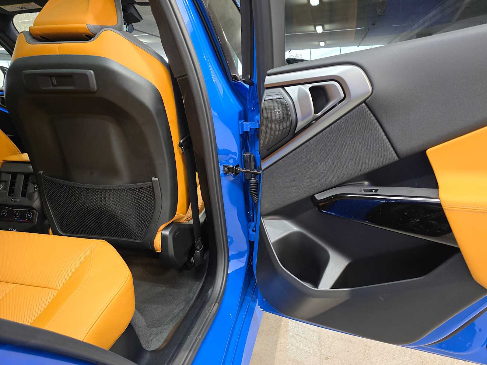 Thumbnail: 2026 BMW X3 - 27