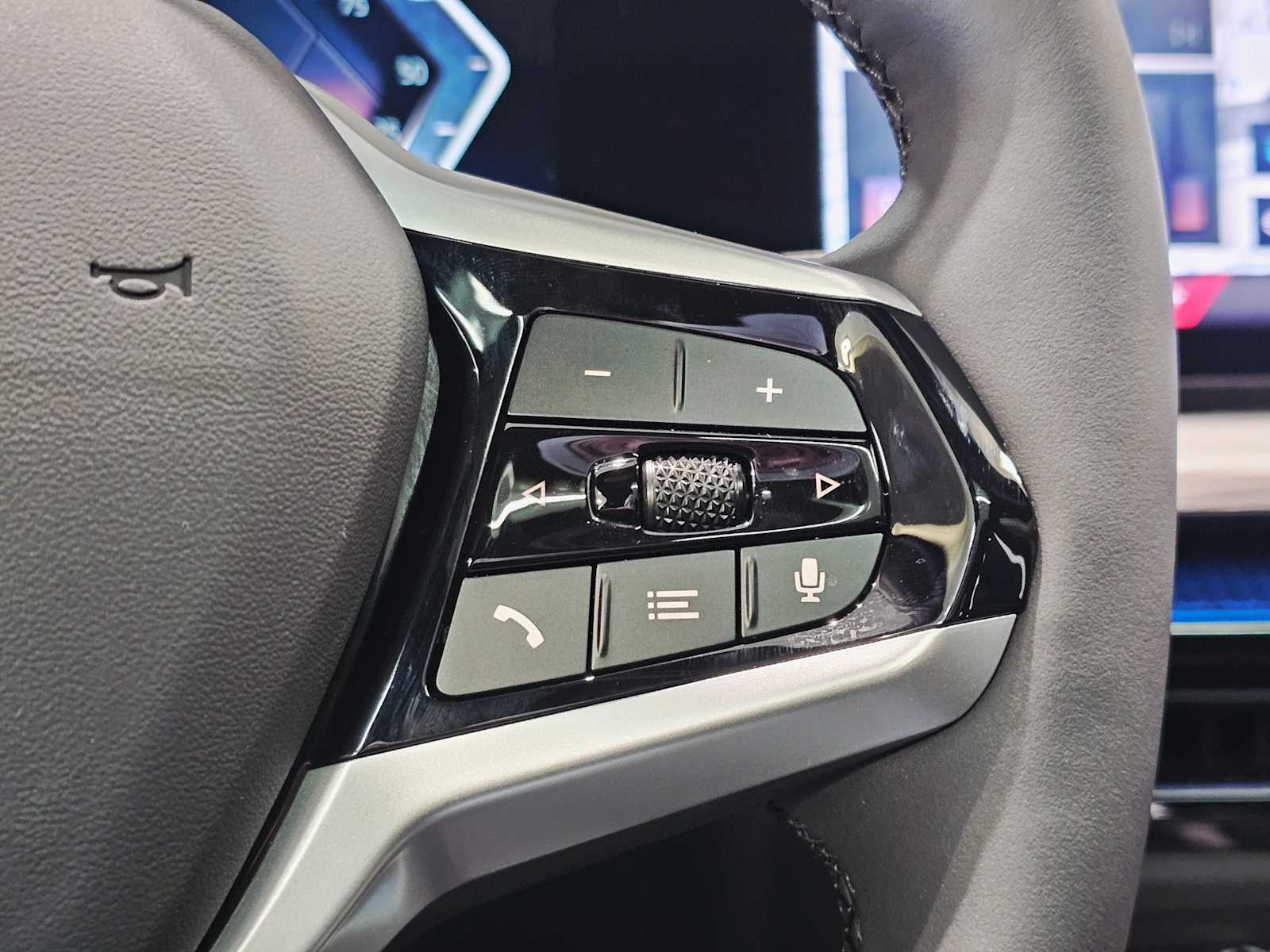 Thumbnail: 2025 BMW i4 - 12