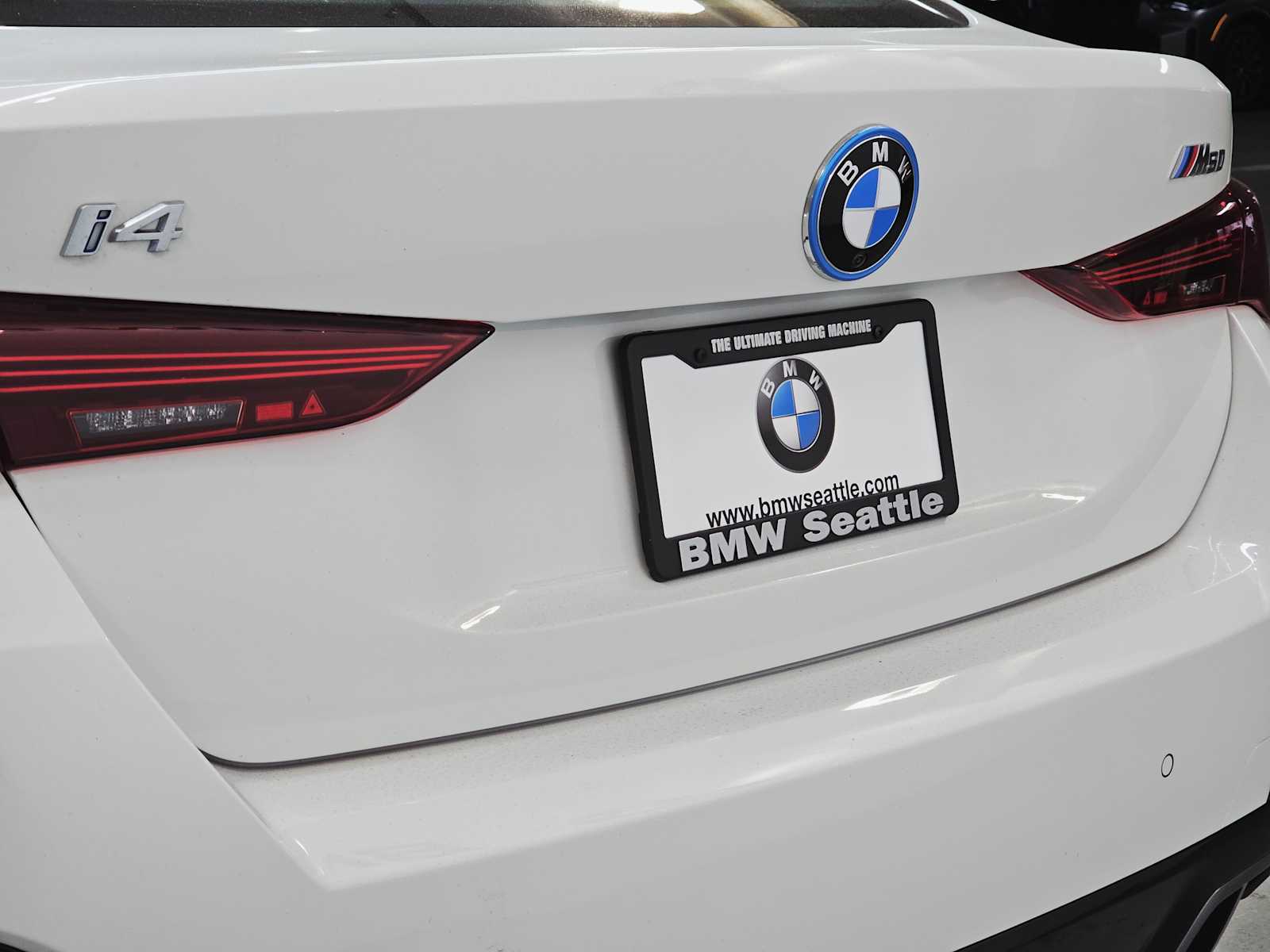 Thumbnail: 2025 BMW i4 - 7