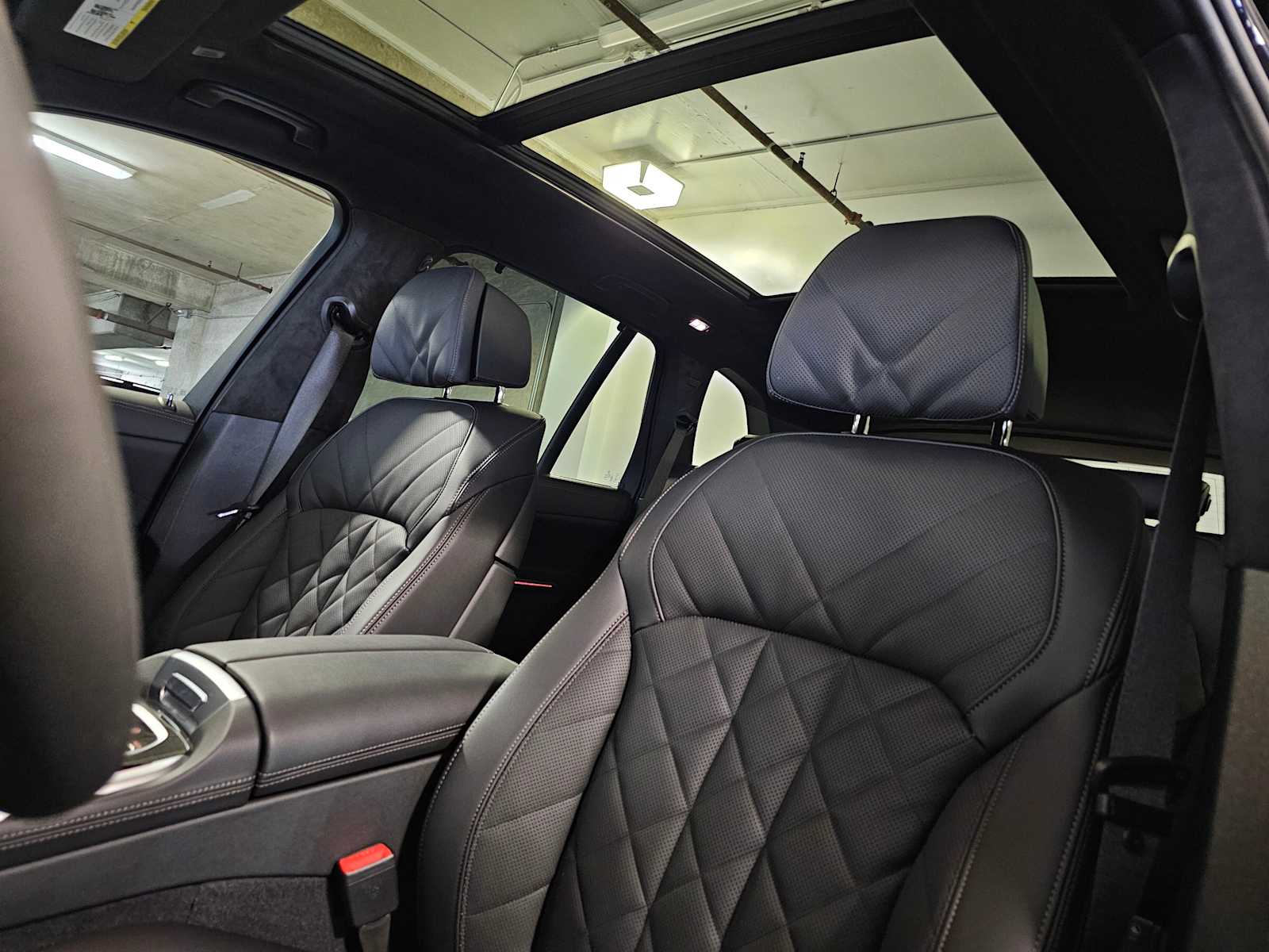 Thumbnail: 2026 BMW X5 - 37