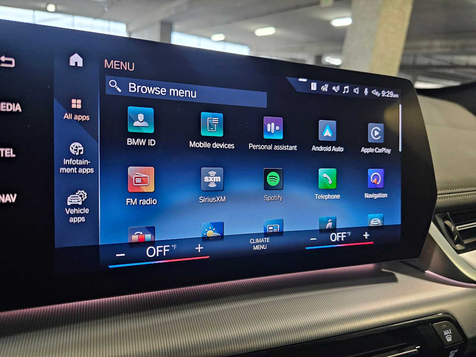 Thumbnail: 2023 BMW X1 - 17