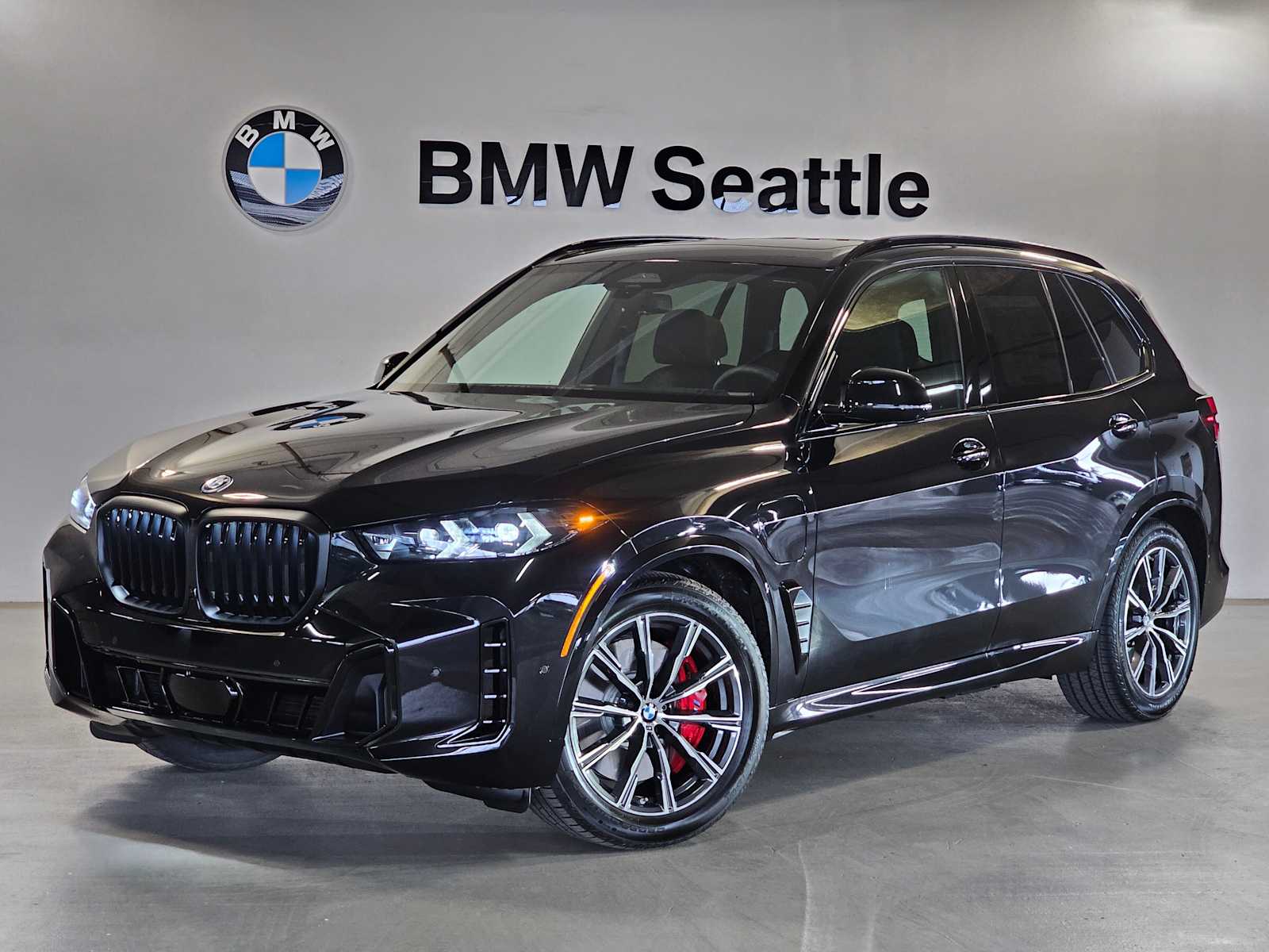 Thumbnail: 2026 BMW X5 - 1