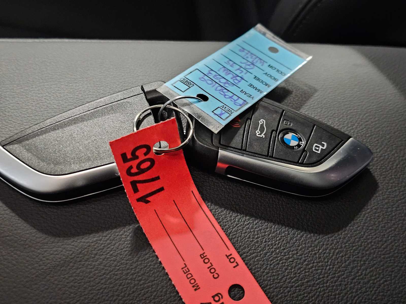 Thumbnail: 2023 BMW i4 - 46