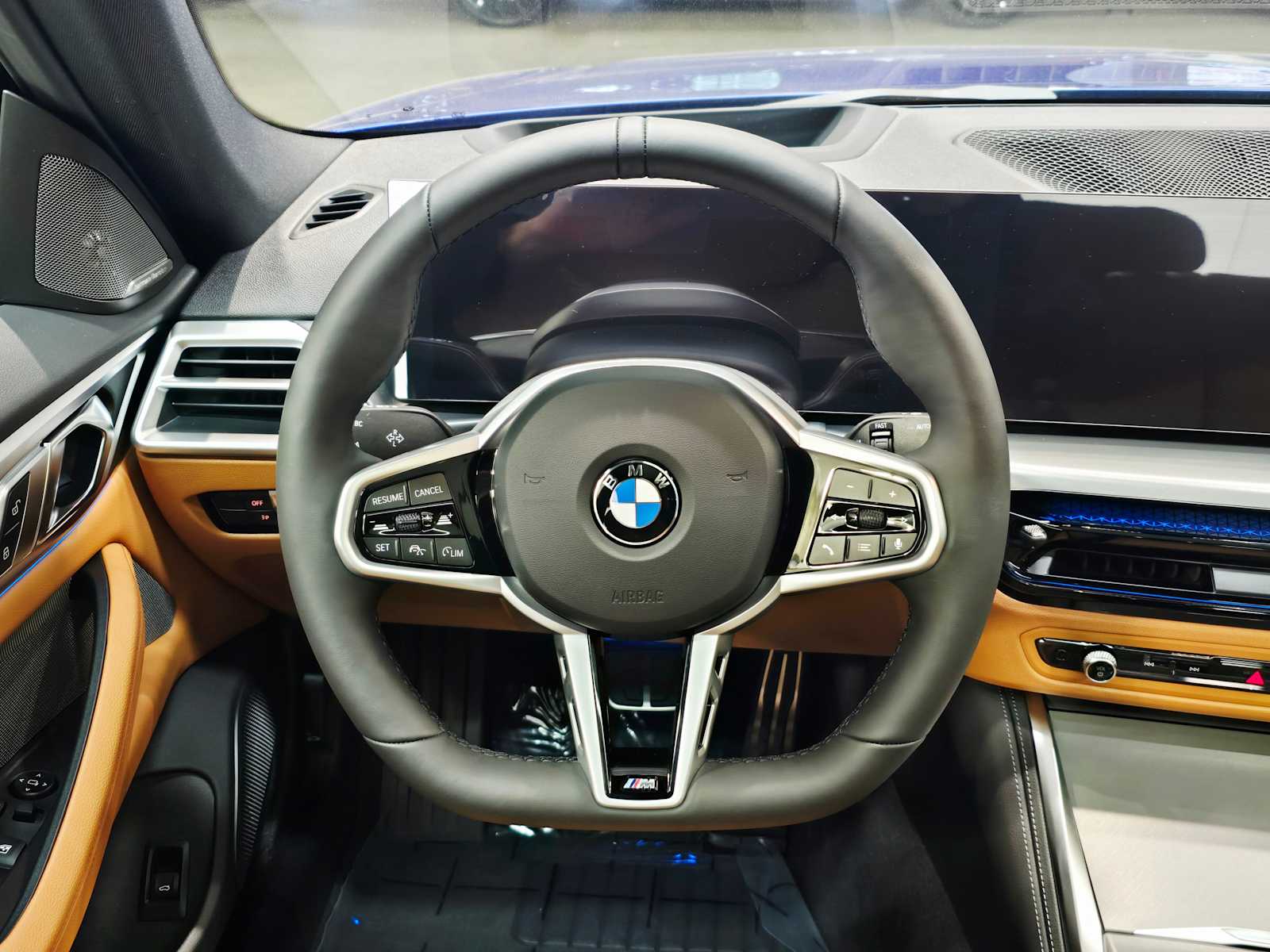 Thumbnail: 2026 BMW i4 - 11