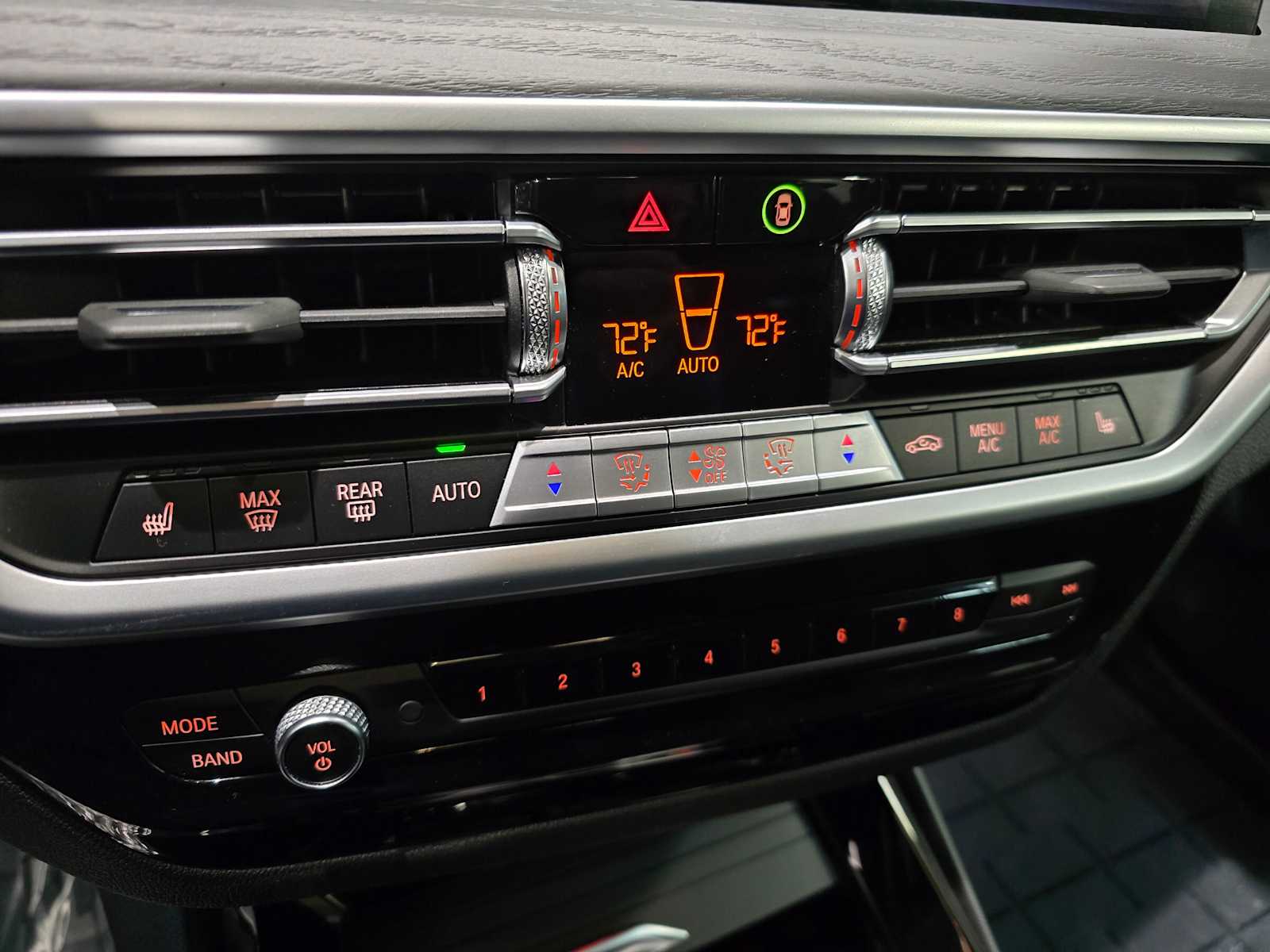 Thumbnail: 2022 BMW X3 - 16