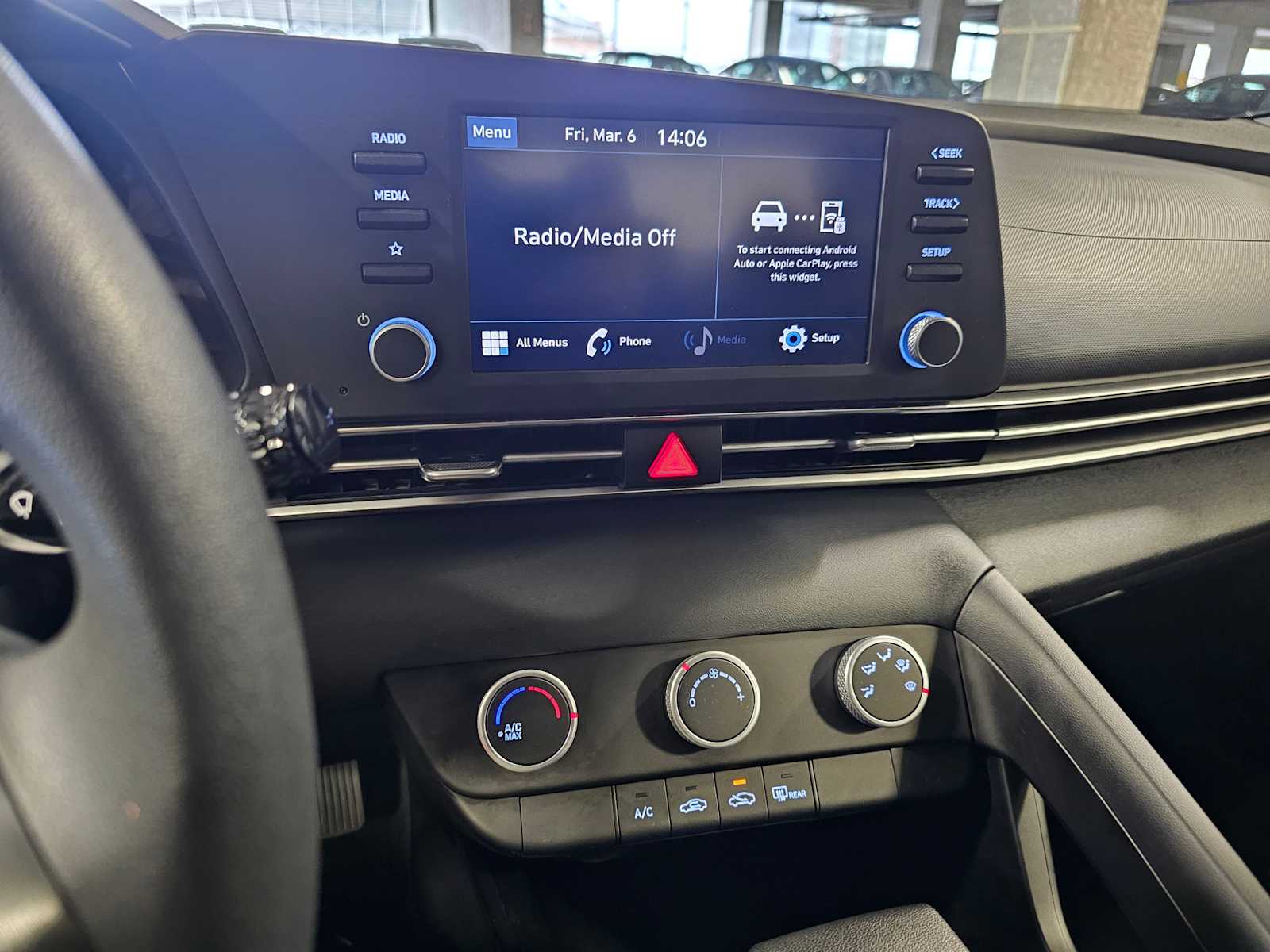 Thumbnail: 2022 Hyundai Elantra - 15