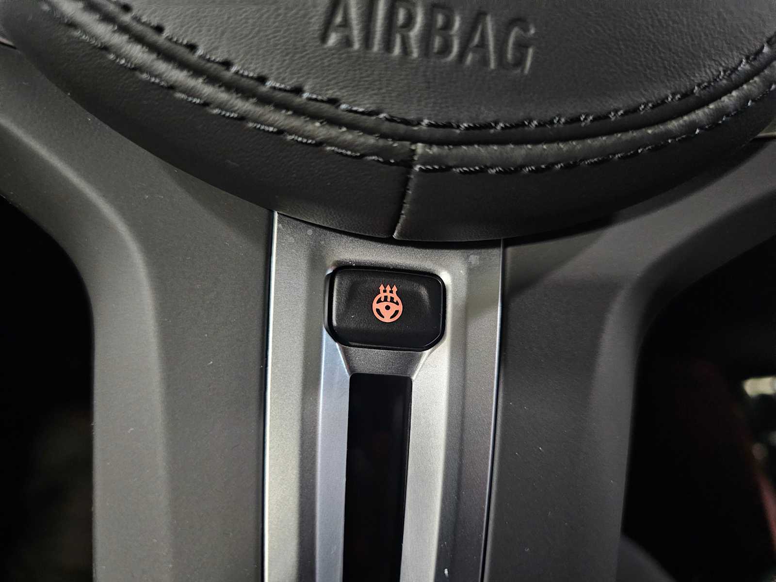 Thumbnail: 2025 BMW X4 - 20