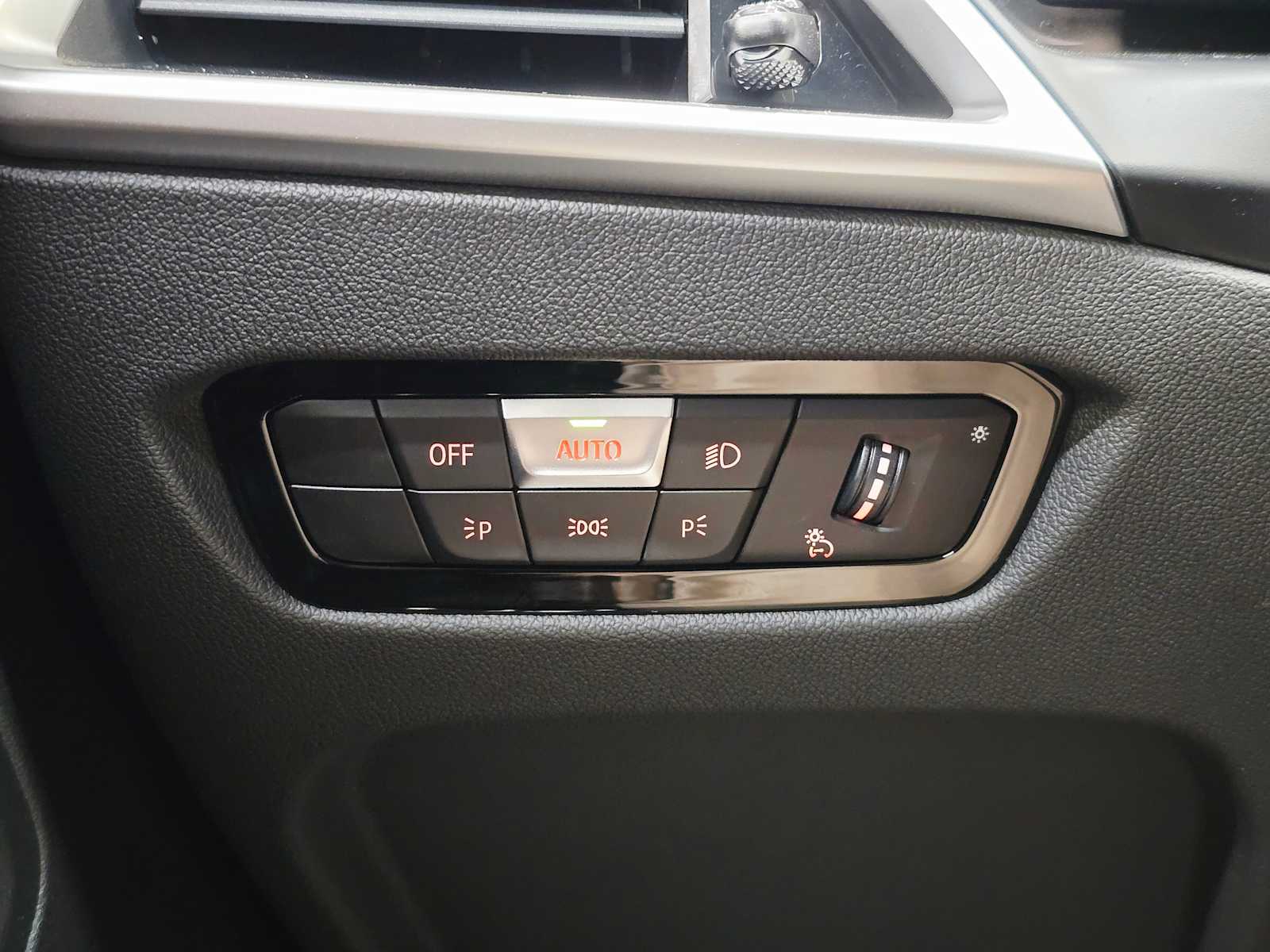 Thumbnail: 2026 BMW M2 - 21