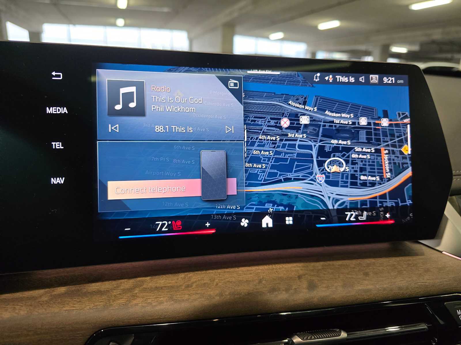 Thumbnail: 2026 BMW X1 - 13